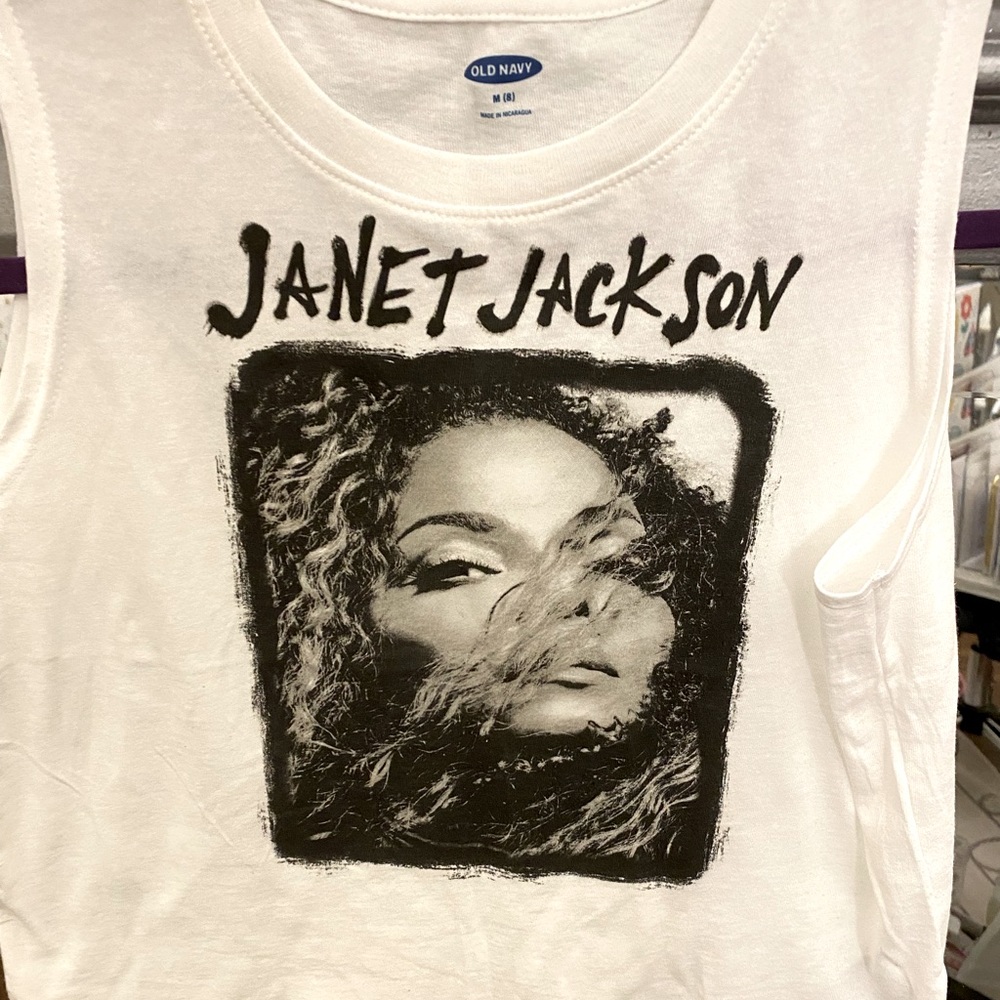 Janet Jackson Old Navy tee